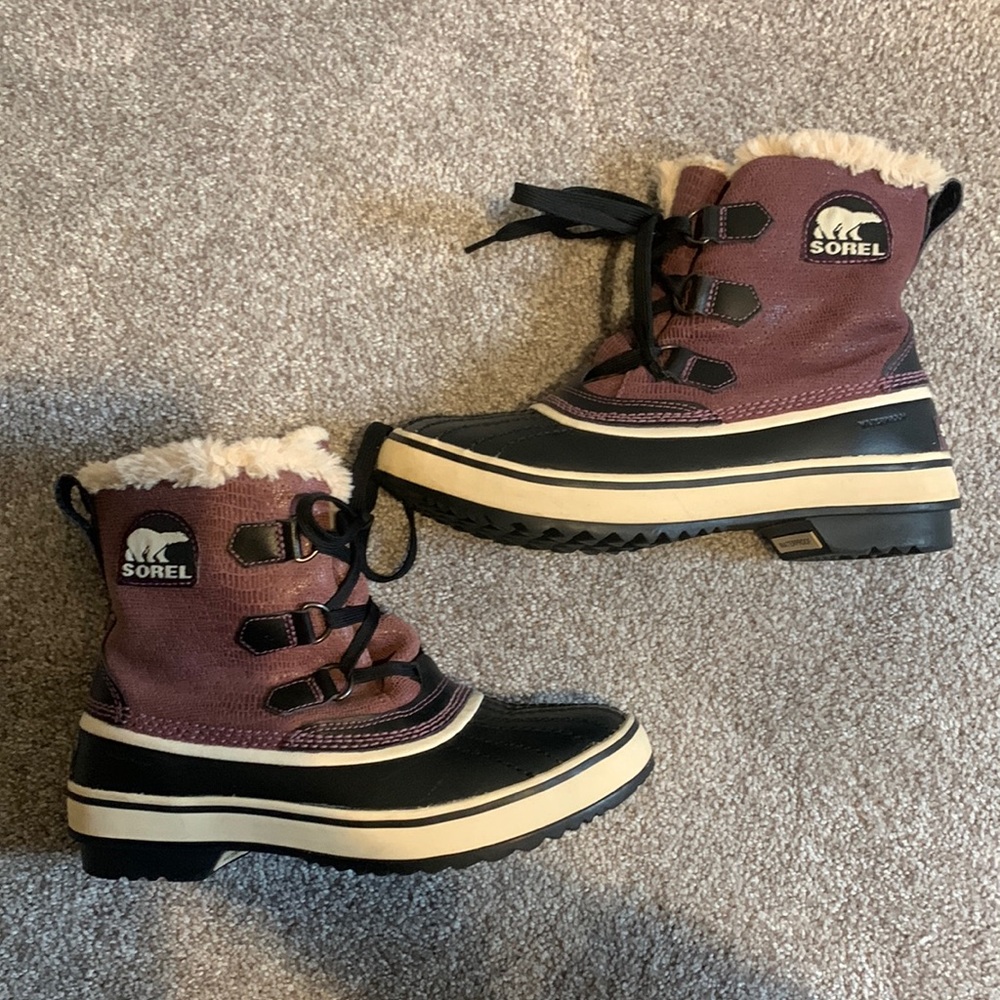 Womens Sorel Snow Boots
